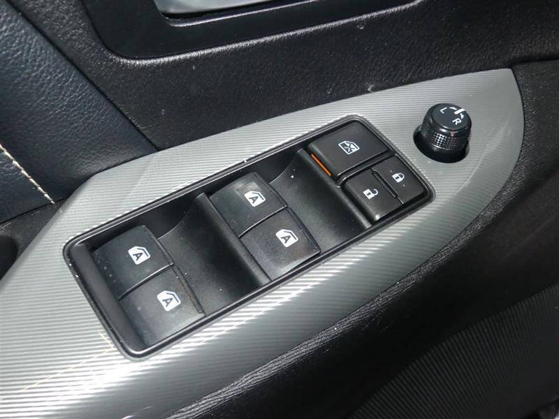 2017 Toyota Sienna SE Premium 8-Passenger