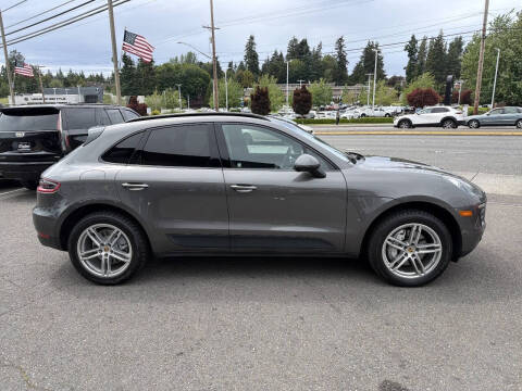 2016 Porsche Macan S