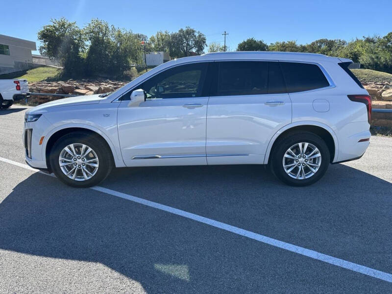 2025 Cadillac XT6 Luxury