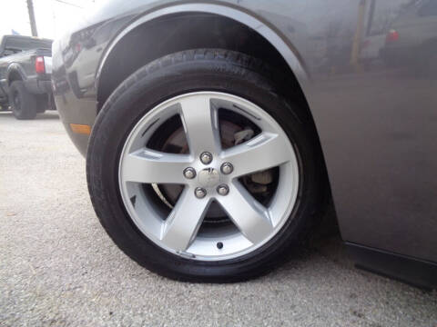 2014 Dodge Challenger SXT
