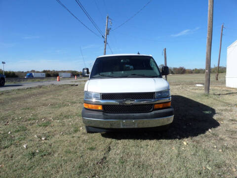 2017 Chevrolet Express LT 3500