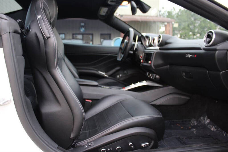 2017 Ferrari California T