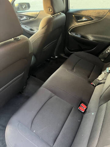 2022 Chevrolet Malibu LS