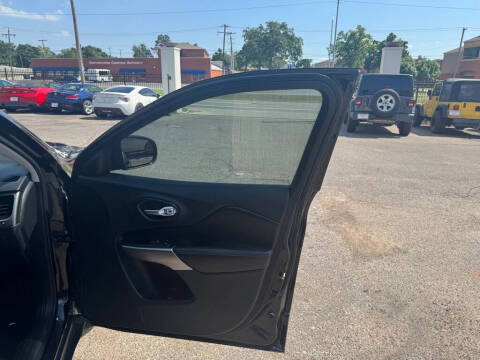 2020 Jeep Cherokee Latitude