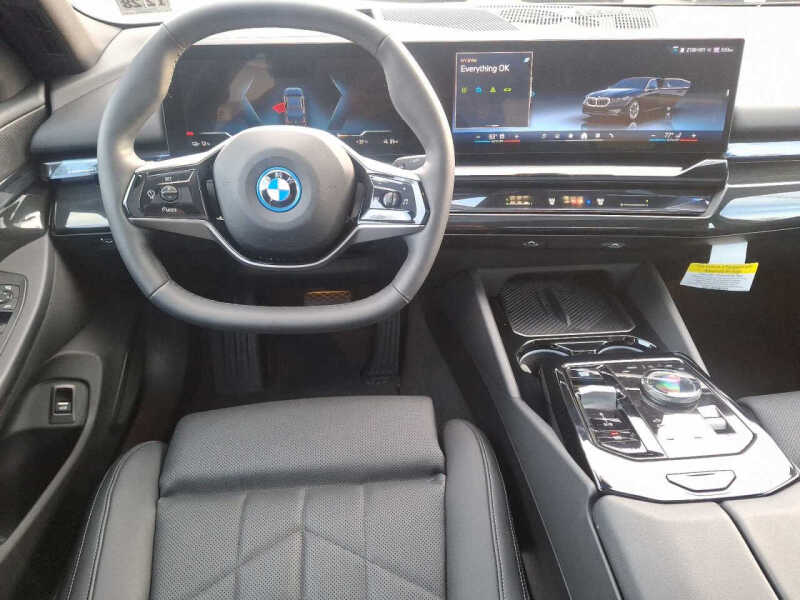 2024 BMW i5 eDrive40