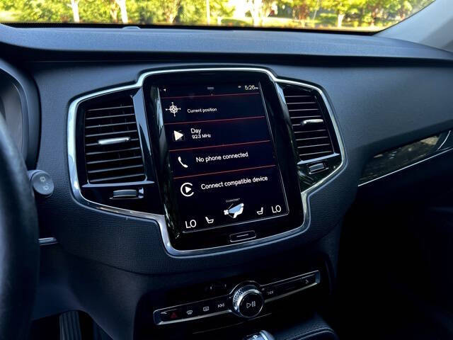 2017 Volvo XC90 T6 Momentum