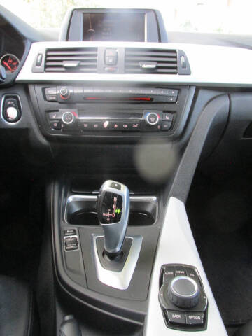 2013 BMW 3 Series 328i