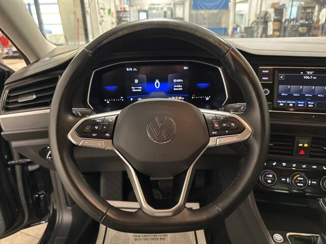 2024 Volkswagen Jetta SE