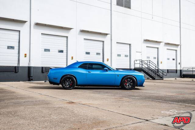 2015 Dodge Challenger SRT Hellcat