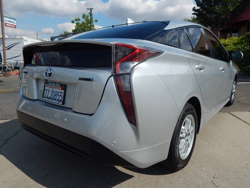 2017 Toyota Prius Two
