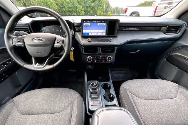 2024 Ford Maverick XLT