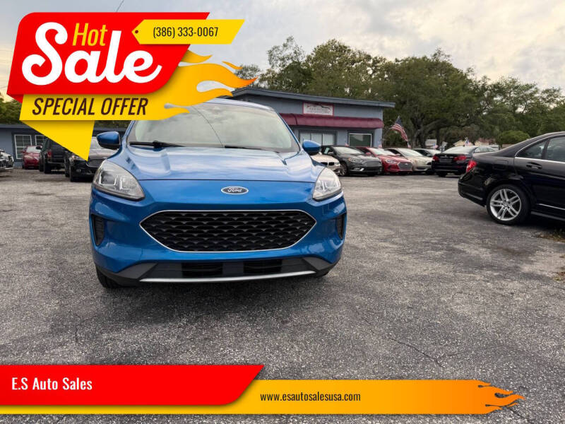 2020 Ford Escape SE