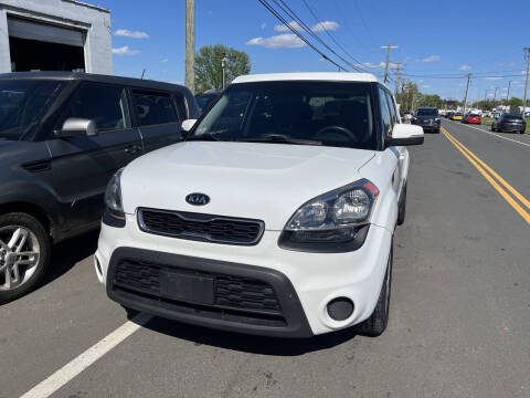 2012 Kia Soul +
