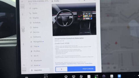 2022 Tesla Model X Plaid
