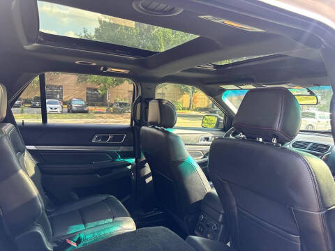 2016 Ford Explorer Sport
