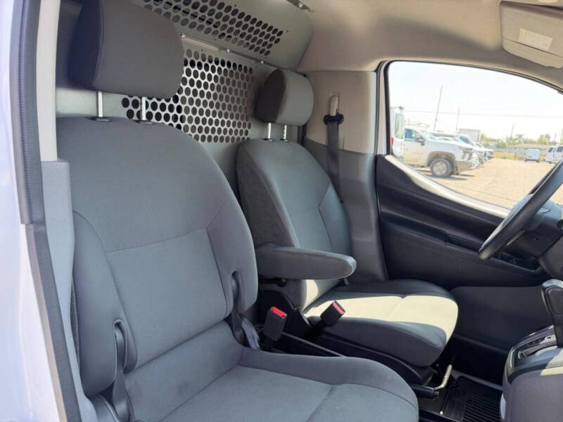 2021 Nissan NV200