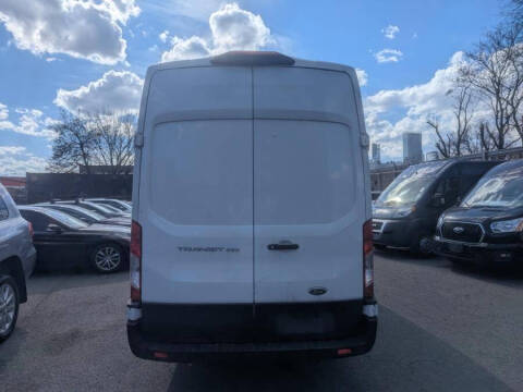 2023 Ford Transit 250