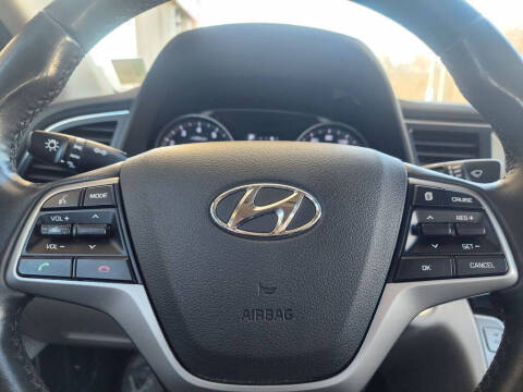 2017 Hyundai Elantra