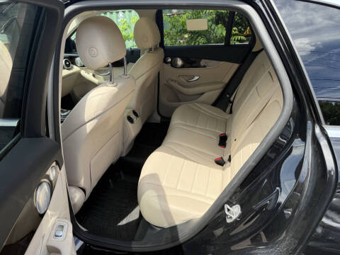 2017 Mercedes-Benz GLC GLC 300 4MATIC