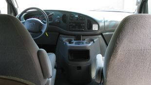 2004 Ford E-Series Chassis