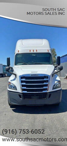 2018 Freightliner Cascadia for sale at South Sac Motor Sales INC in Sacramento CA