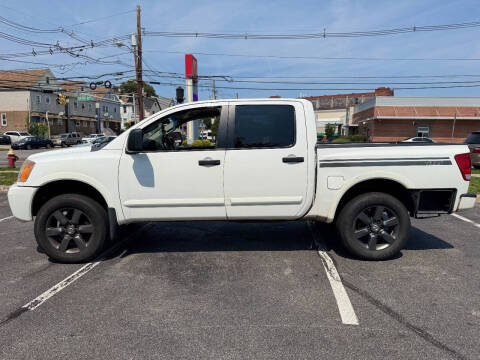 2012 Nissan Titan SL