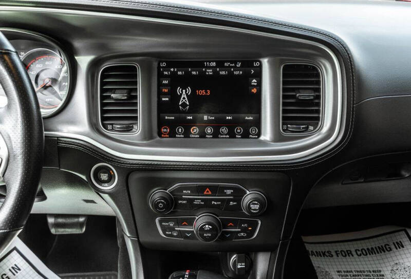 2019 Dodge Charger SXT