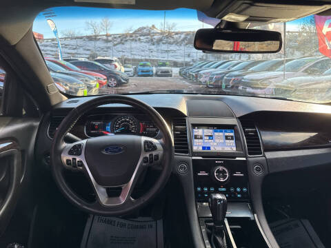 2019 Ford Taurus Limited