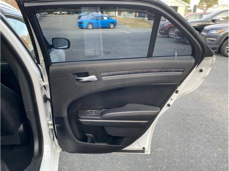 2020 Chrysler 300 Limited