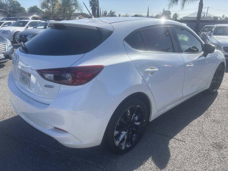 2017 Mazda MAZDA3 Touring 2.5