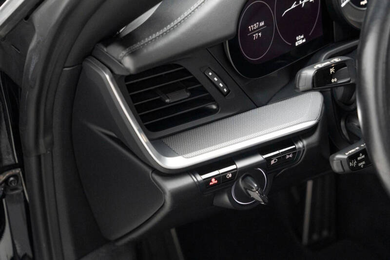 2021 Porsche 911 Turbo