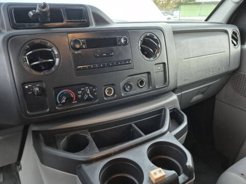 2012 Ford E-Series E-150