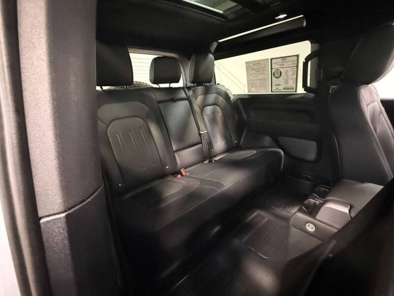 2022 Land Rover Defender 90 X-Dynamic S