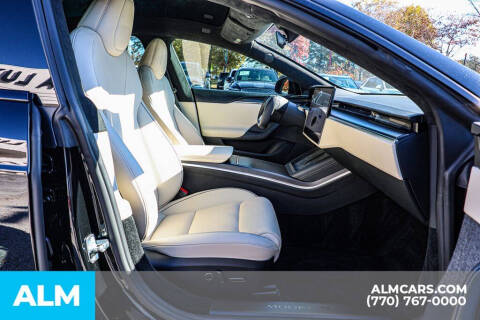 2021 Tesla Model S Plaid