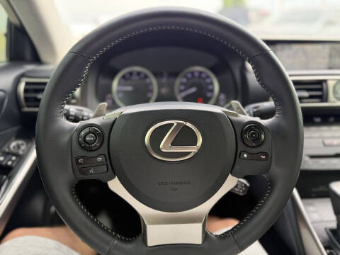 2015 Lexus IS 250
