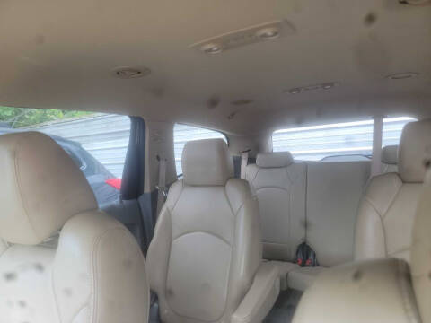 2011 Chevrolet Traverse LT