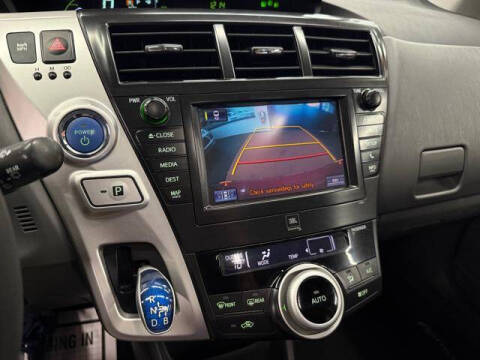 2012 Toyota Prius v Five