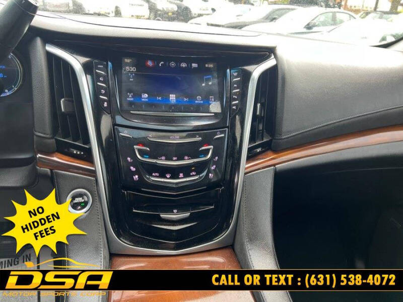 2018 Cadillac Escalade ESV Luxury