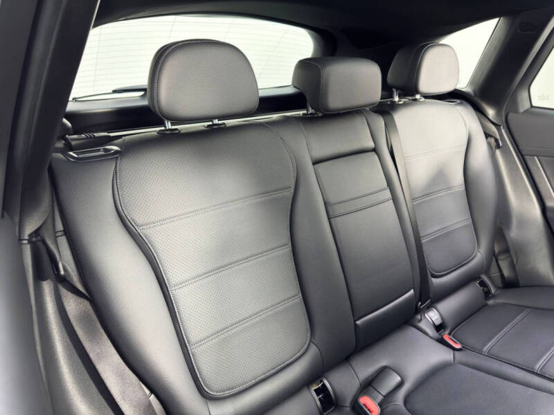 2023 Mercedes-Benz GLC GLC 300 4MATIC