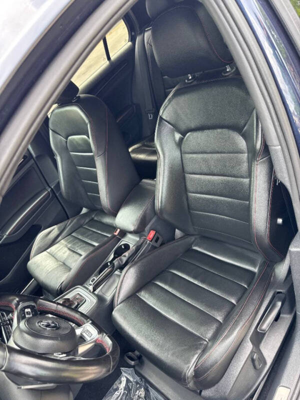 2017 Volkswagen Golf GTI SE