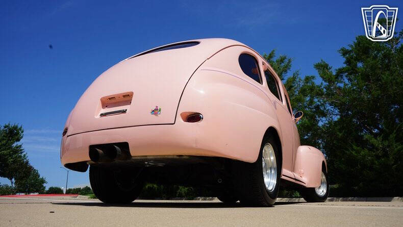 1947 Ford Customline