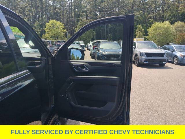 2024 Chevrolet Suburban LT