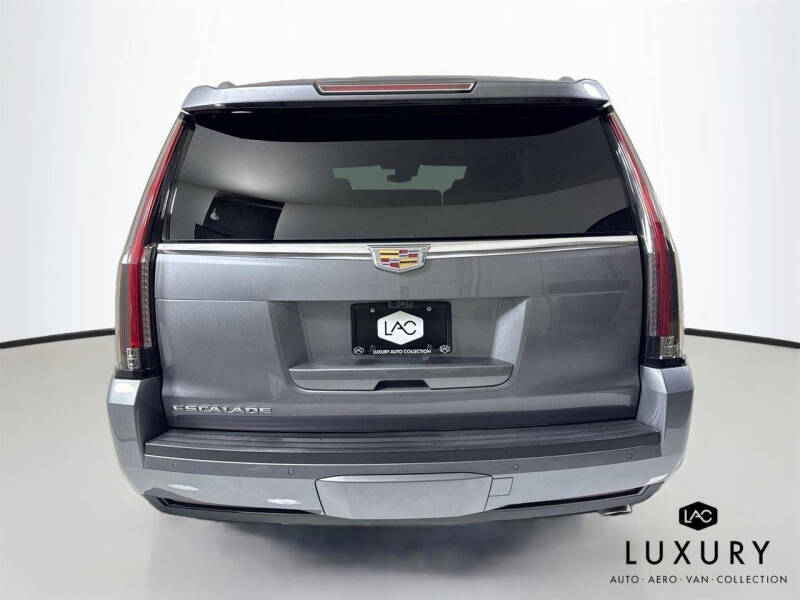 2020 Cadillac Escalade Platinum