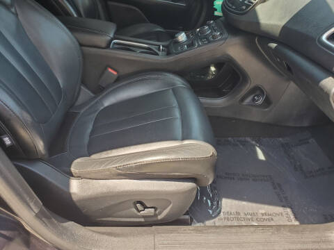 2017 Chrysler 200 Limited