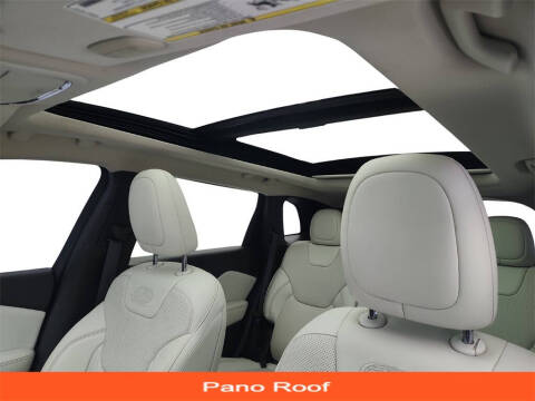 2016 Jeep Cherokee Overland