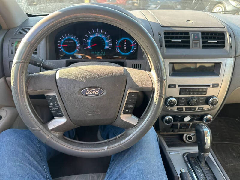 2012 Ford Fusion SE