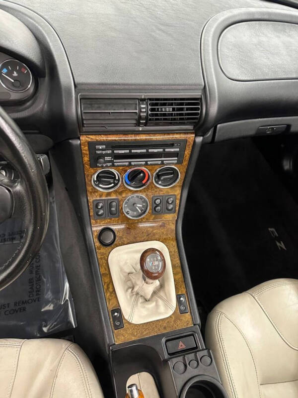 2001 BMW Z3 3.0i