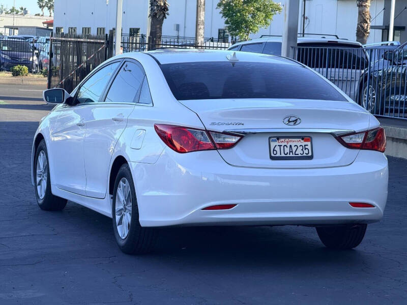 2012 Hyundai Sonata GLS