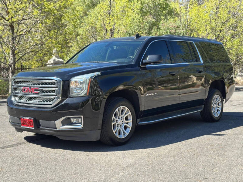 2017 GMC Yukon XL SLE