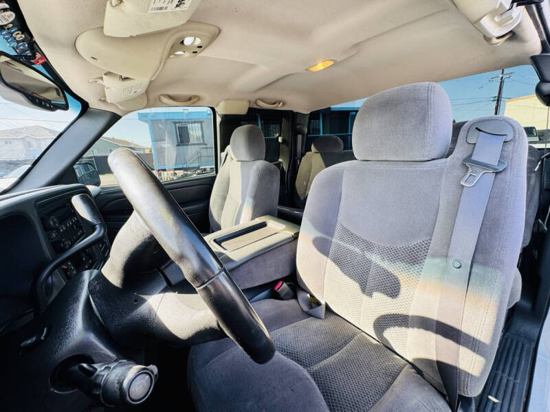 2007 Chevrolet Silverado 1500 Classic LS